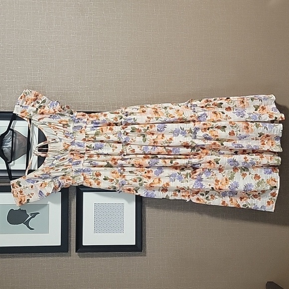 En Saison Sibyl Floral Gauze Midi Dress - Picture 8 of 13